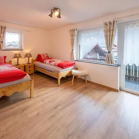 Touring Chez Georges *