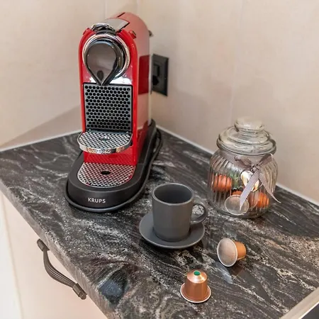 Touring Chez Georges Apartment *