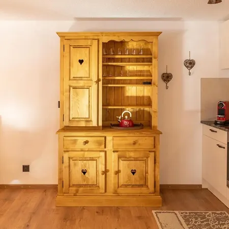 Touring Chez Georges Διαμέρισμα Grächen