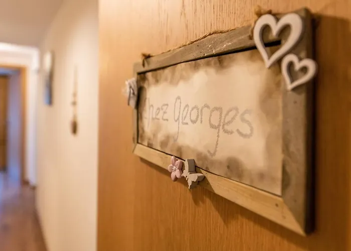 Touring Chez Georges Апартаменты